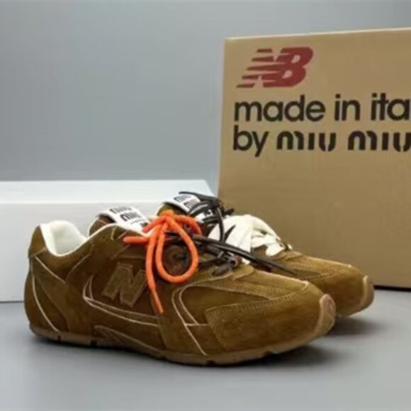 Miu Miu Brown Suede Sneakers with Orange Laces - Picture 2 of 7